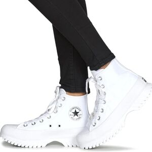 BN Converse Chuck Taylor All Star 8.5 Hi Lift Platform White Canvas Sneakers